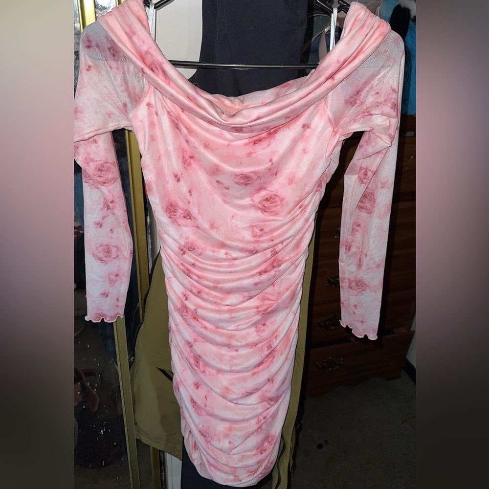 SHEIN Pink and White Ruched Bodycon Dress for Wedding Guest